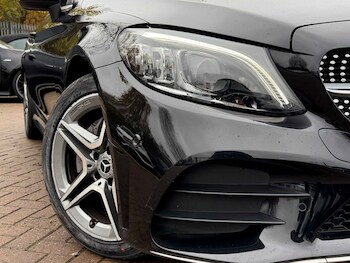 Used Mercedes-Benz C Class 2019 for sale - 76732384: Photo