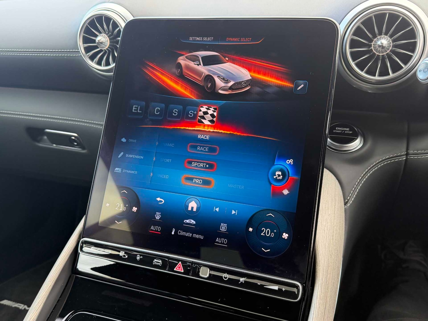 Used Mercedes-Benz AMG GT 2025 for sale - 77913911: Photo 28