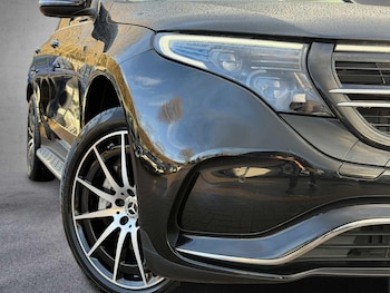 Used Mercedes-Benz EQC 2023 for sale - 77361507: Photo
