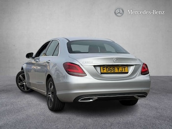 Used Mercedes-Benz C Class 2019 for sale - 78743798: Photo