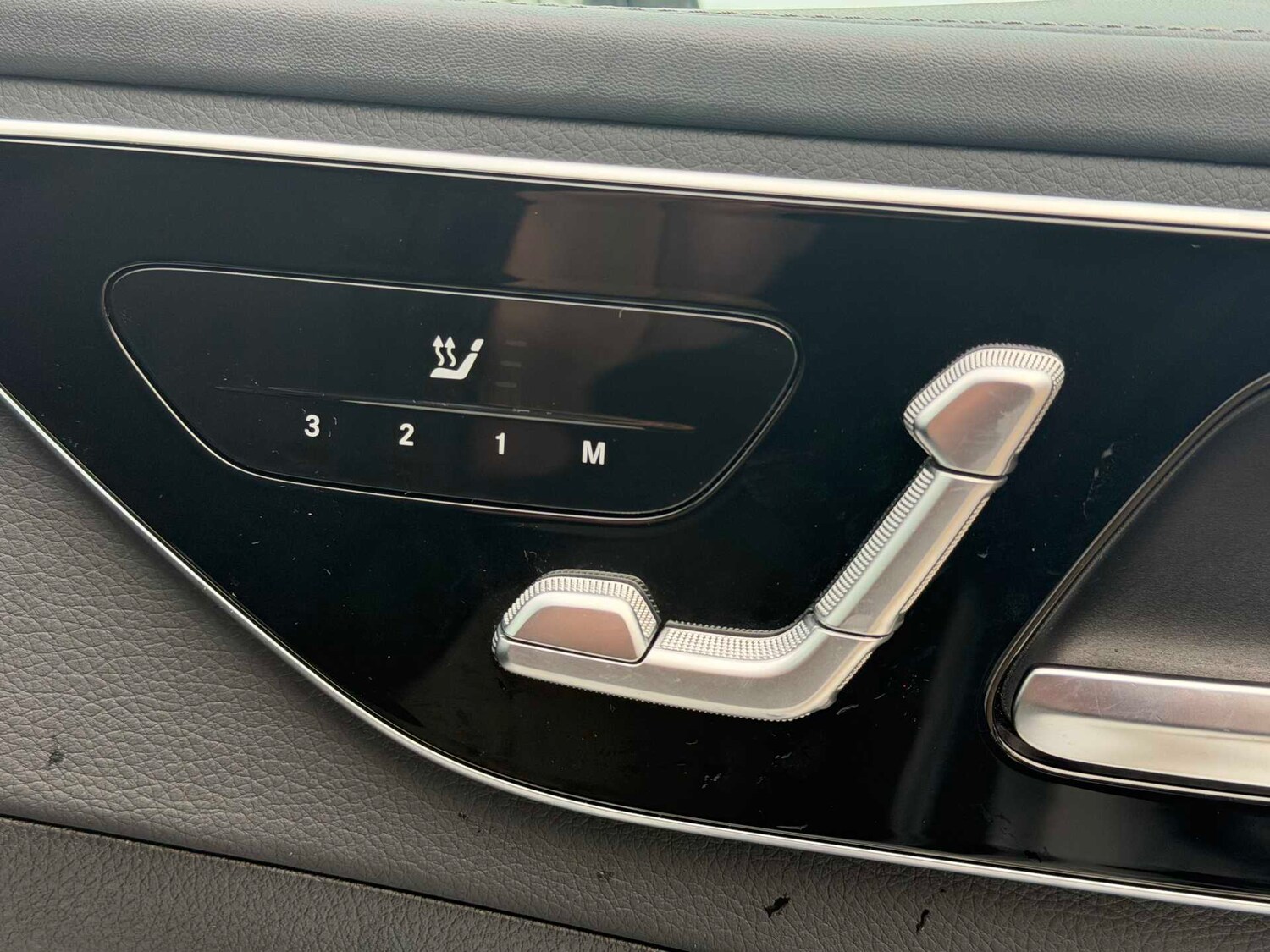 Used Mercedes-Benz C Class 2024 for sale - 77206327: Photo 31