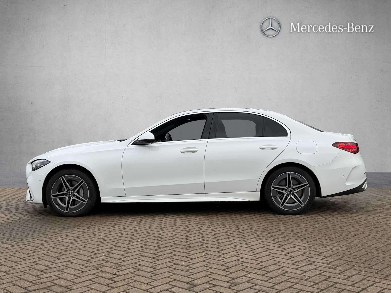 Used Mercedes-Benz C Class 2024 for sale - 77206327: Photo 8