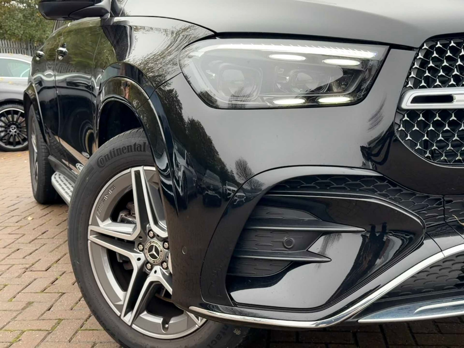 Used Mercedes-Benz GLE 2024 for sale - 76501957: Photo 3