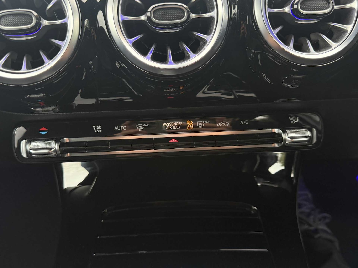 Used Mercedes-Benz A-Class 2024 for sale - 76242494: Photo 28