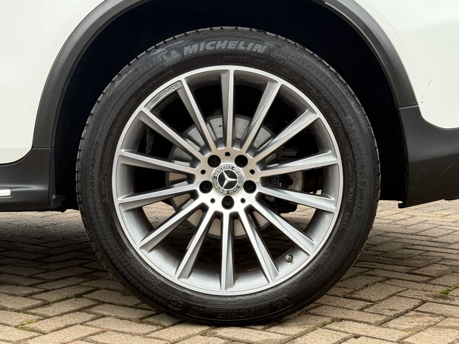 Used Mercedes-Benz GLC 2019 for sale - 76125873: Photo 16