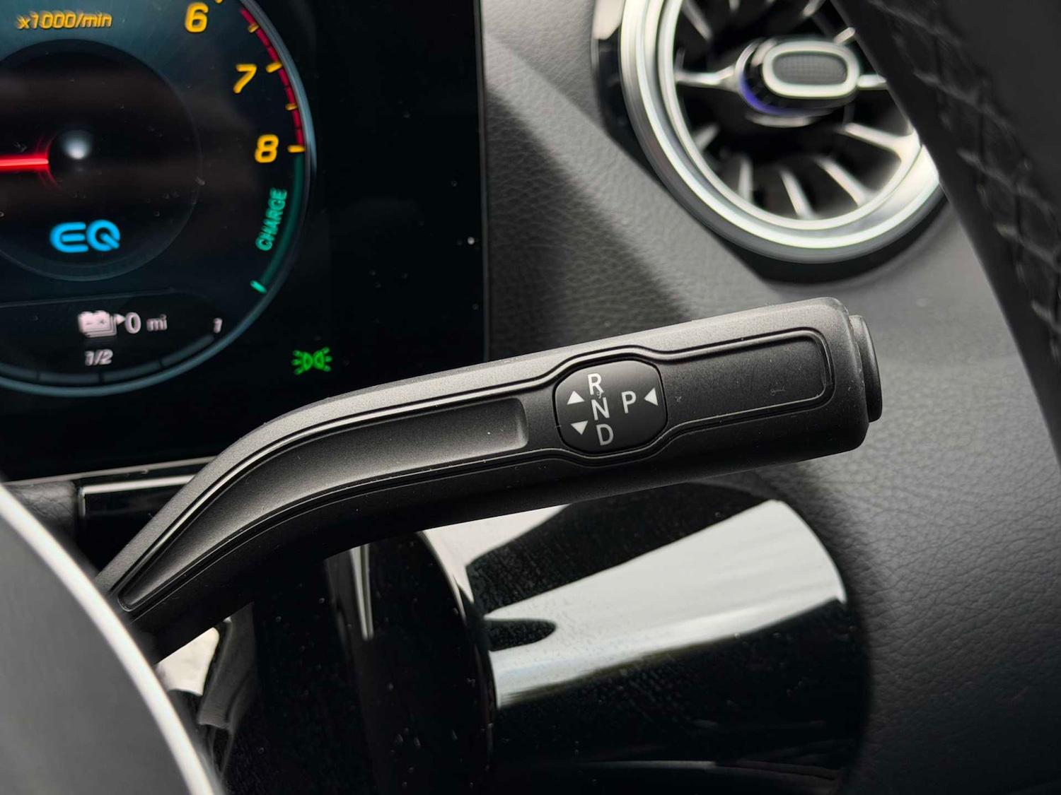 Used Mercedes-Benz GLA 2022 for sale - 76587601: Photo 32