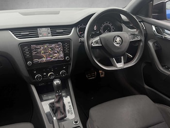 Used Skoda Octavia 2020 for sale - 79364842: Photo