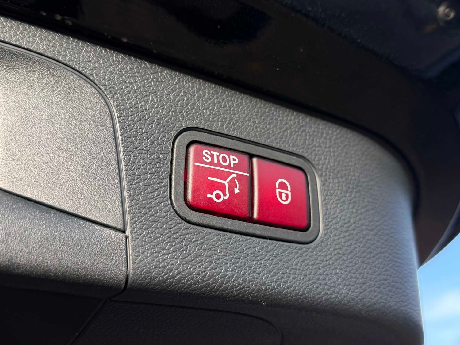 Used Mercedes-Benz EQC 2022 for sale - 77206344: Photo 12