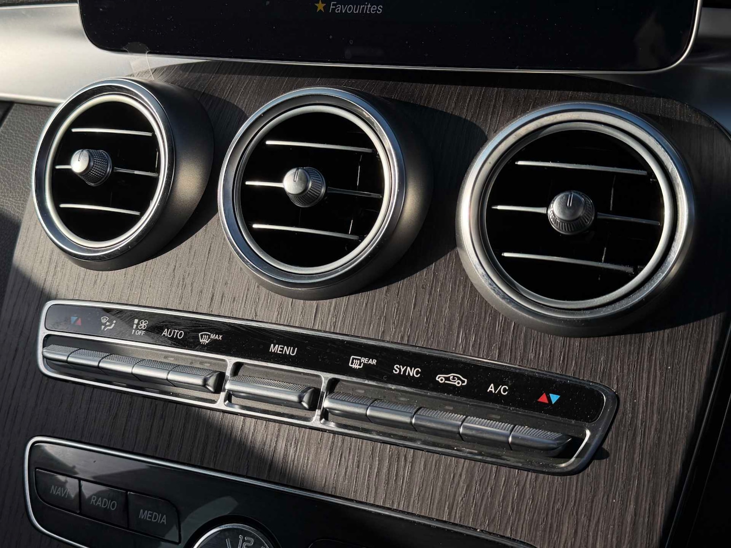 Used Mercedes-Benz C Class 2020 for sale - 77414742: Photo 28