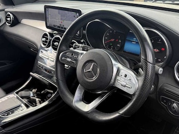 Used Mercedes-Benz GLC 2021 for sale - 75683053: Photo