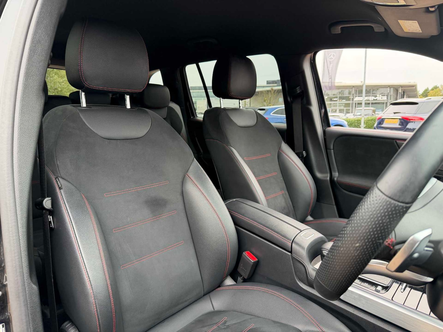 Used Mercedes-Benz GLB 2023 for sale - 76373819: Photo 33