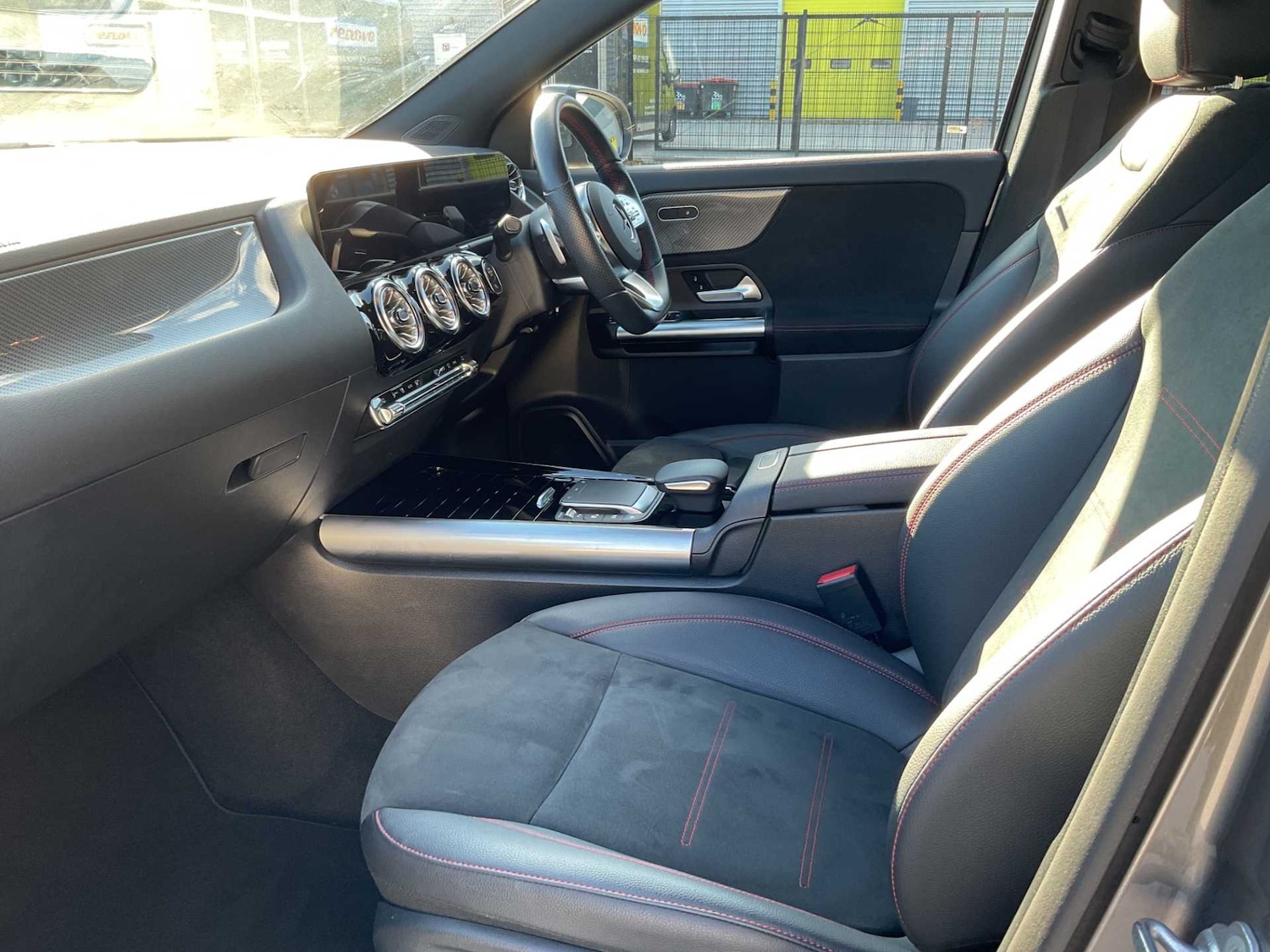 Used Mercedes-Benz GLA 2022 for sale - 76156300: Photo 23
