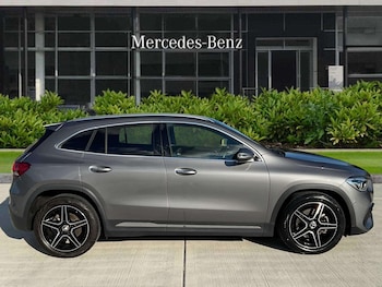 Used Mercedes-Benz GLA 2022 for sale - 76156300: Photo
