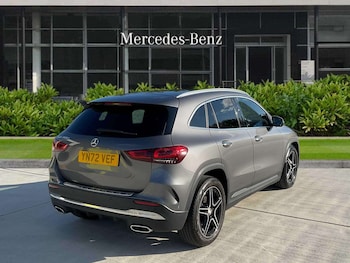 Used Mercedes-Benz GLA 2022 for sale - 76156300: Photo