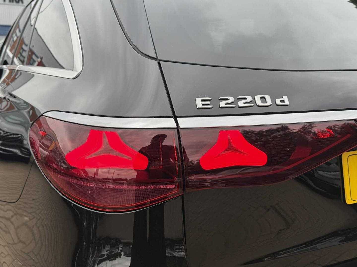 Used Mercedes-Benz E Class 2024 for sale - 76501931: Photo 18