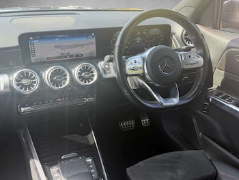 Used Mercedes-Benz GLB 2023 for sale - 78978761: Photo