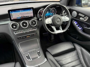 Used Mercedes-Benz GLC 2021 for sale - 77112486: Photo