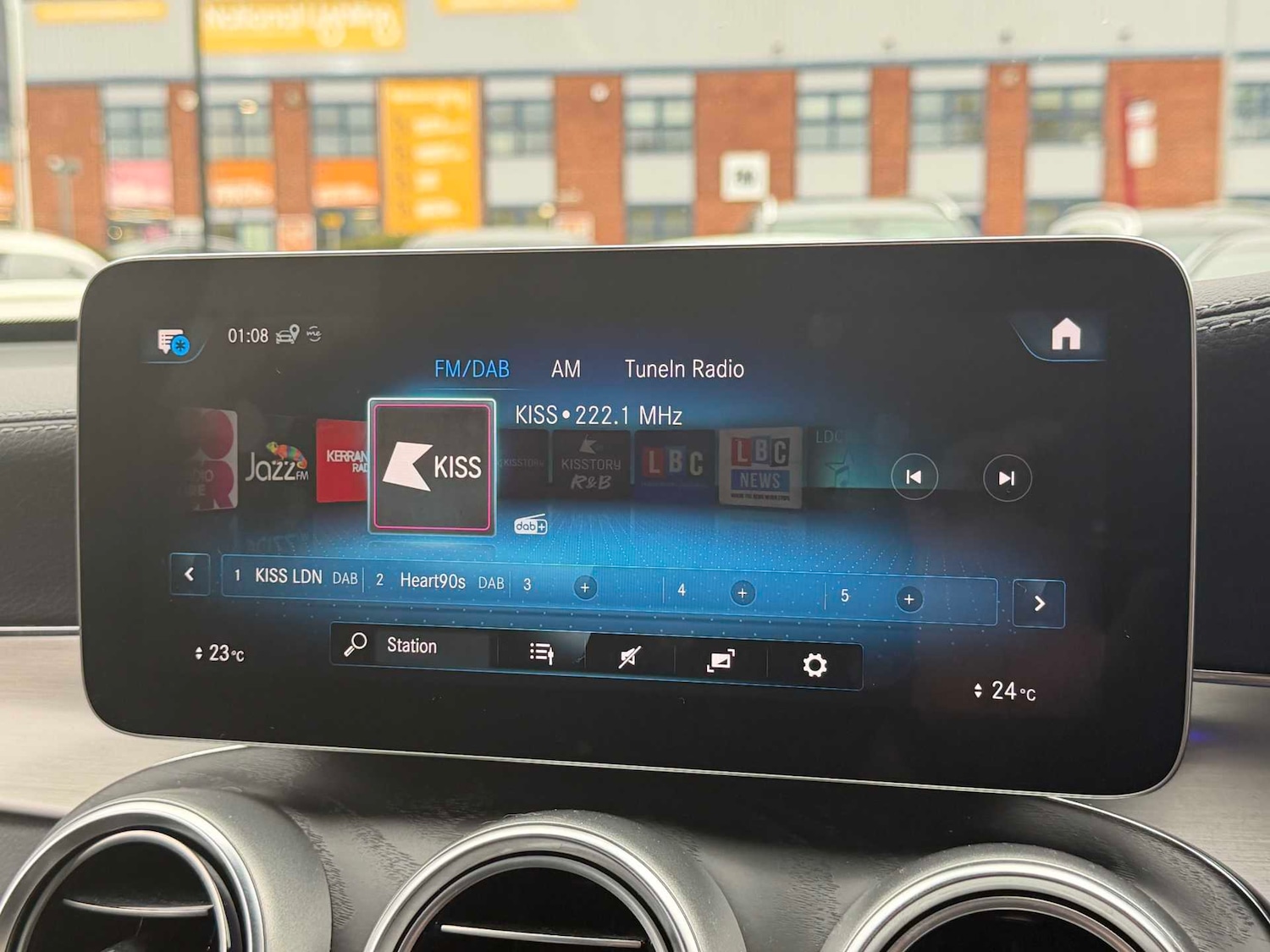 Used Mercedes-Benz GLC 2023 for sale - 76515656: Photo 25