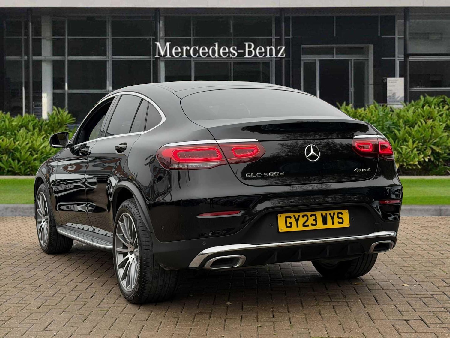 Used Mercedes-Benz GLC 2023 for sale - 76515656: Photo 9