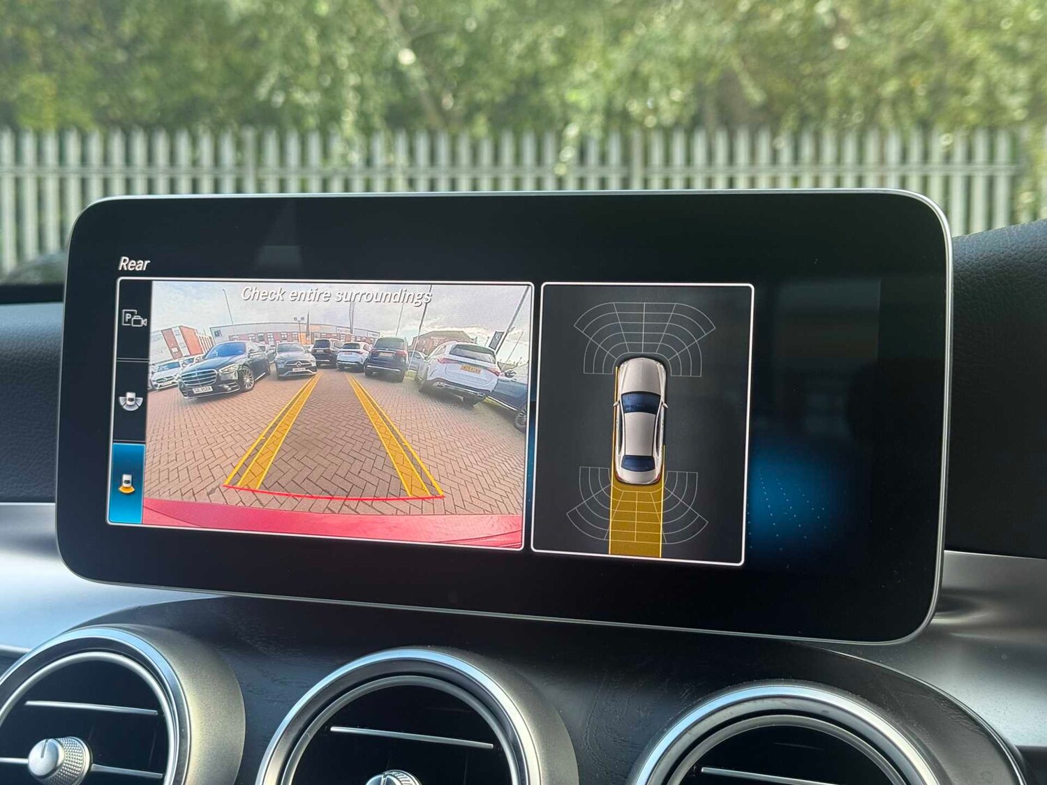 Used Mercedes-Benz C Class 2020 for sale - 76316109: Photo 28