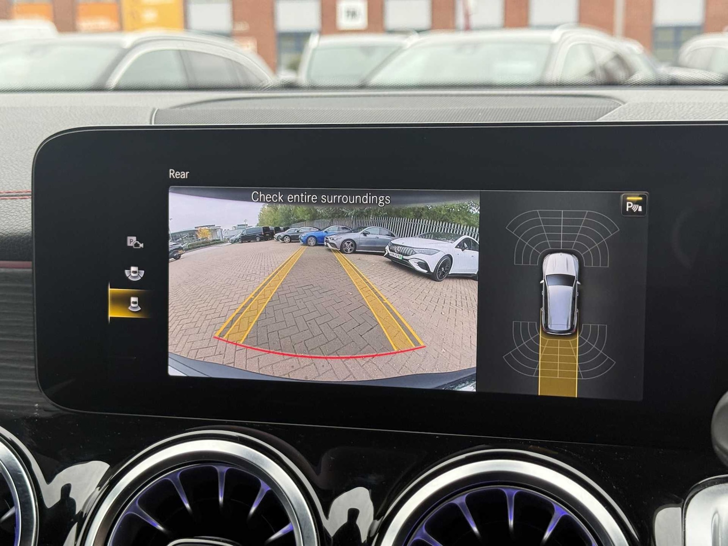 Used Mercedes-Benz EQB 2022 for sale - 76156141: Photo 28