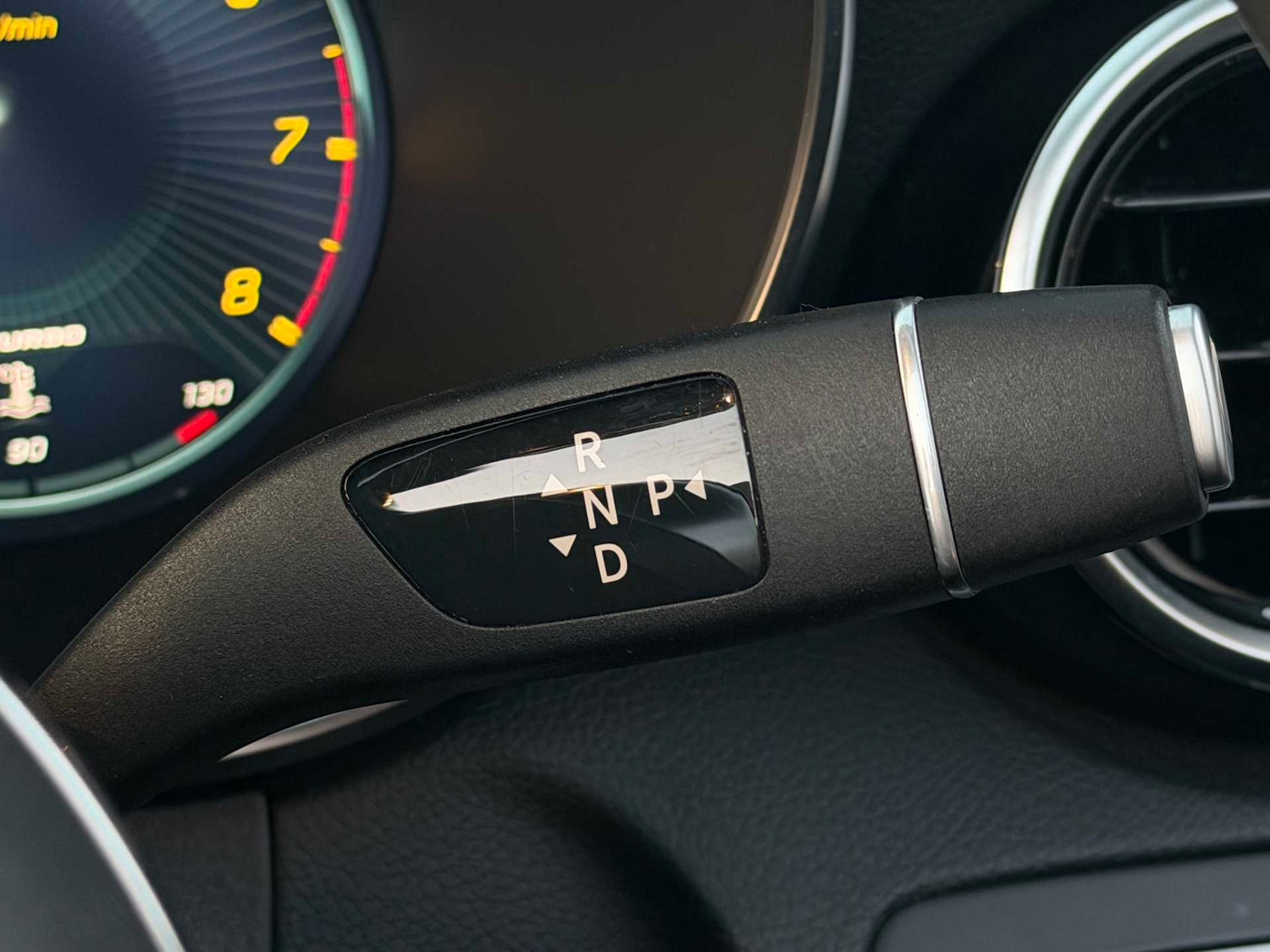 Used Mercedes-Benz C Class 2018 for sale - 76515595: Photo 34