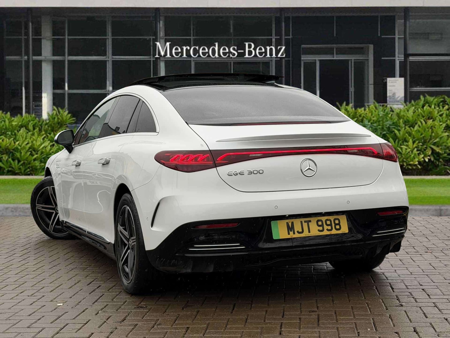 Used Mercedes-Benz EQA 2023 for sale - 76774255: Photo 2