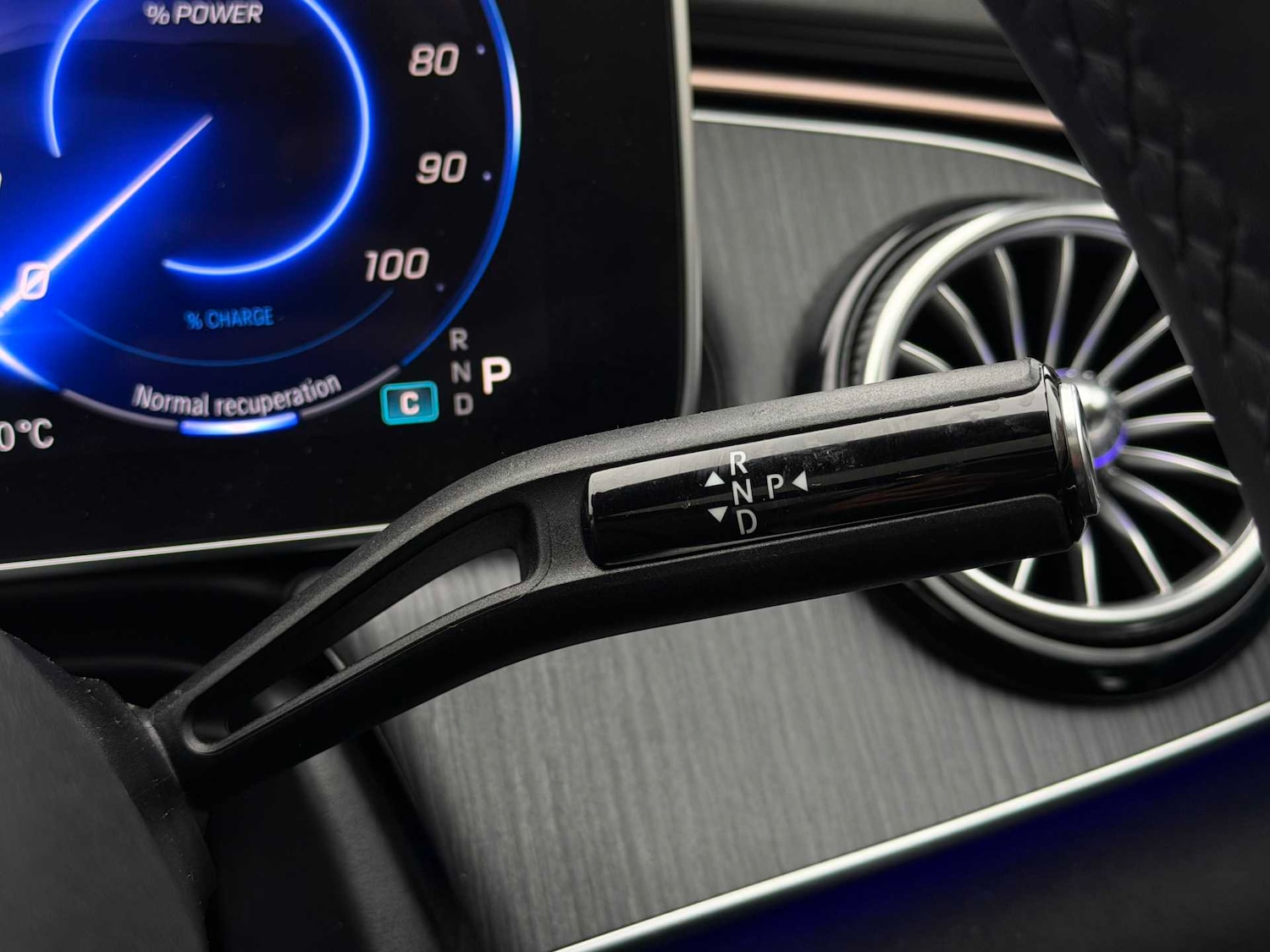 Used Mercedes-Benz EQA 2023 for sale - 76774255: Photo 32