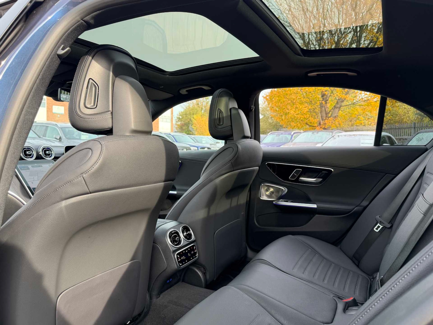 Used Mercedes-Benz C Class 2024 for sale - 76411356: Photo 35