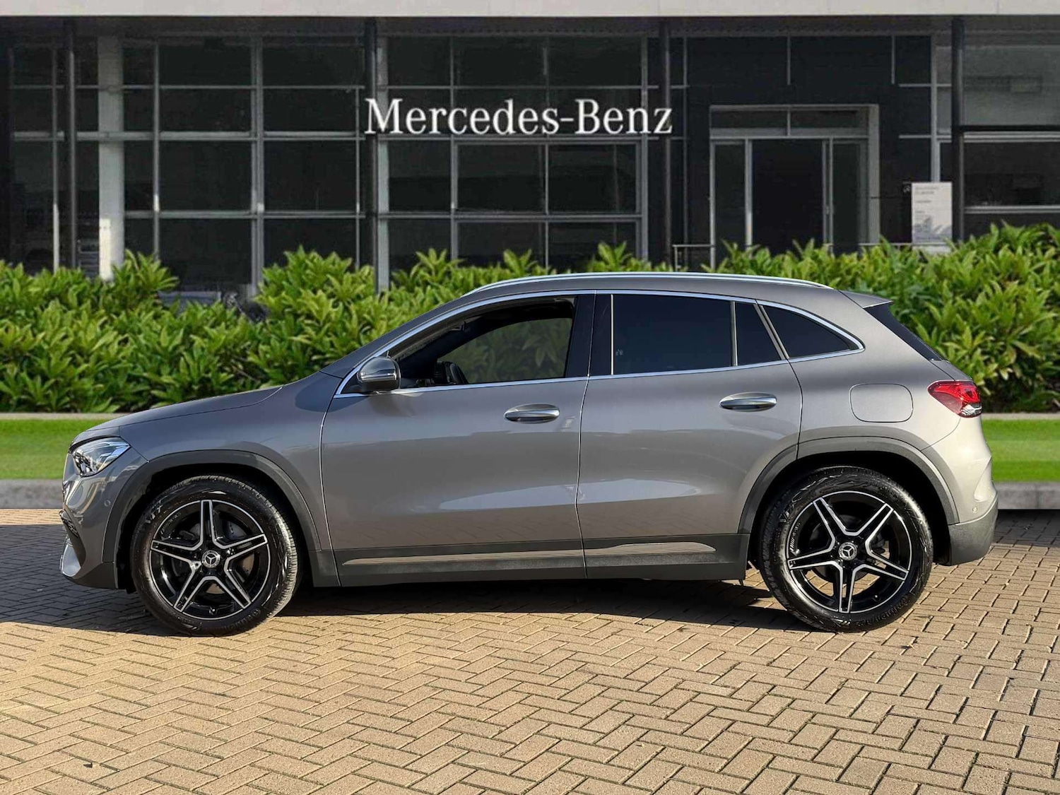 Used Mercedes-Benz GLA 2023 for sale - 77348155: Photo 8