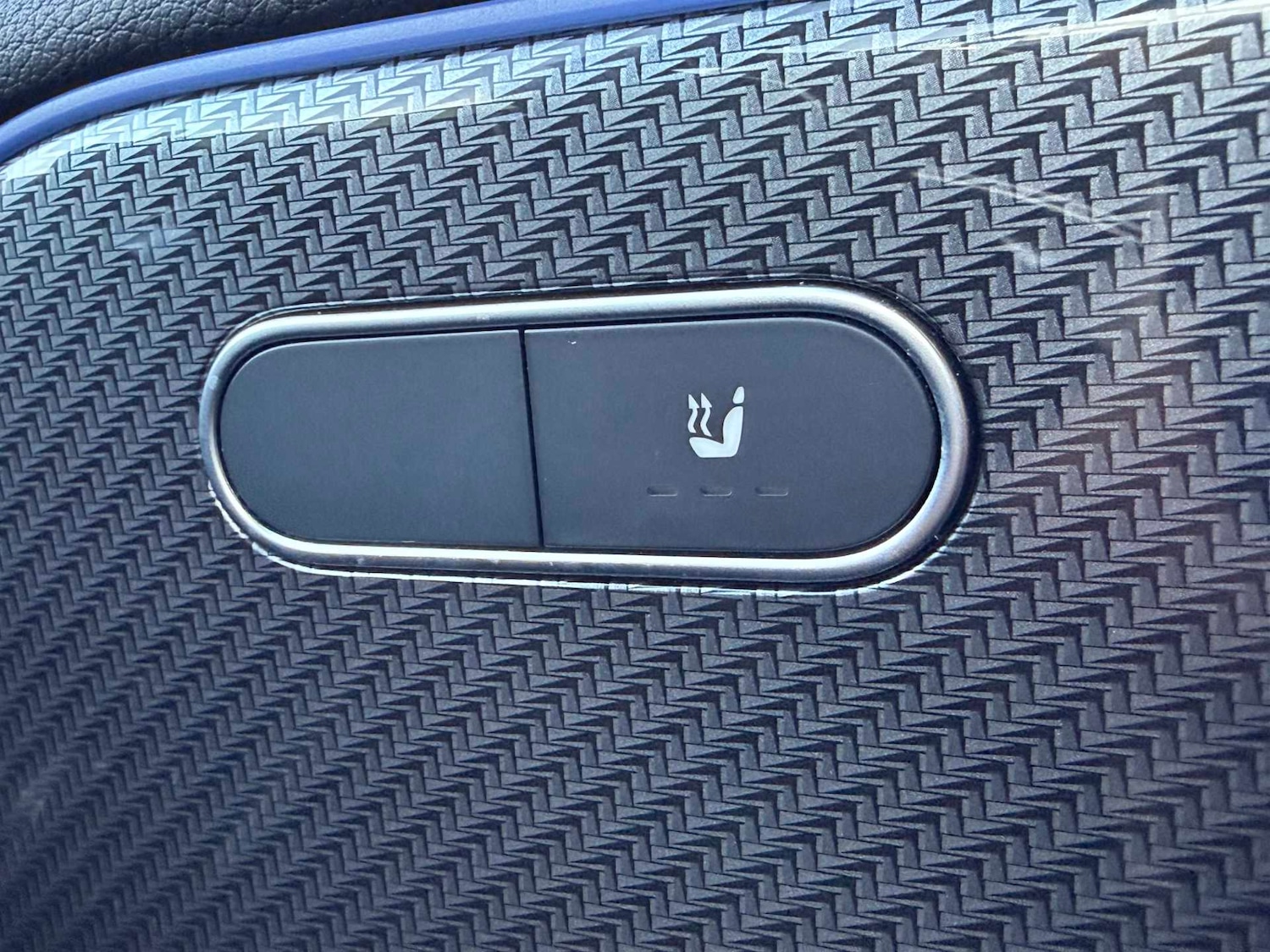 Used Mercedes-Benz GLB 2024 for sale - 76501789: Photo 31