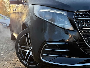 Used Mercedes-Benz V-Class 2025 for sale - 76718183: Photo