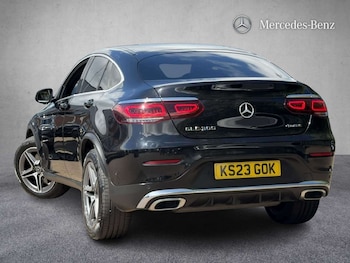 Used Mercedes-Benz GLC 2023 for sale - 79079015: Photo
