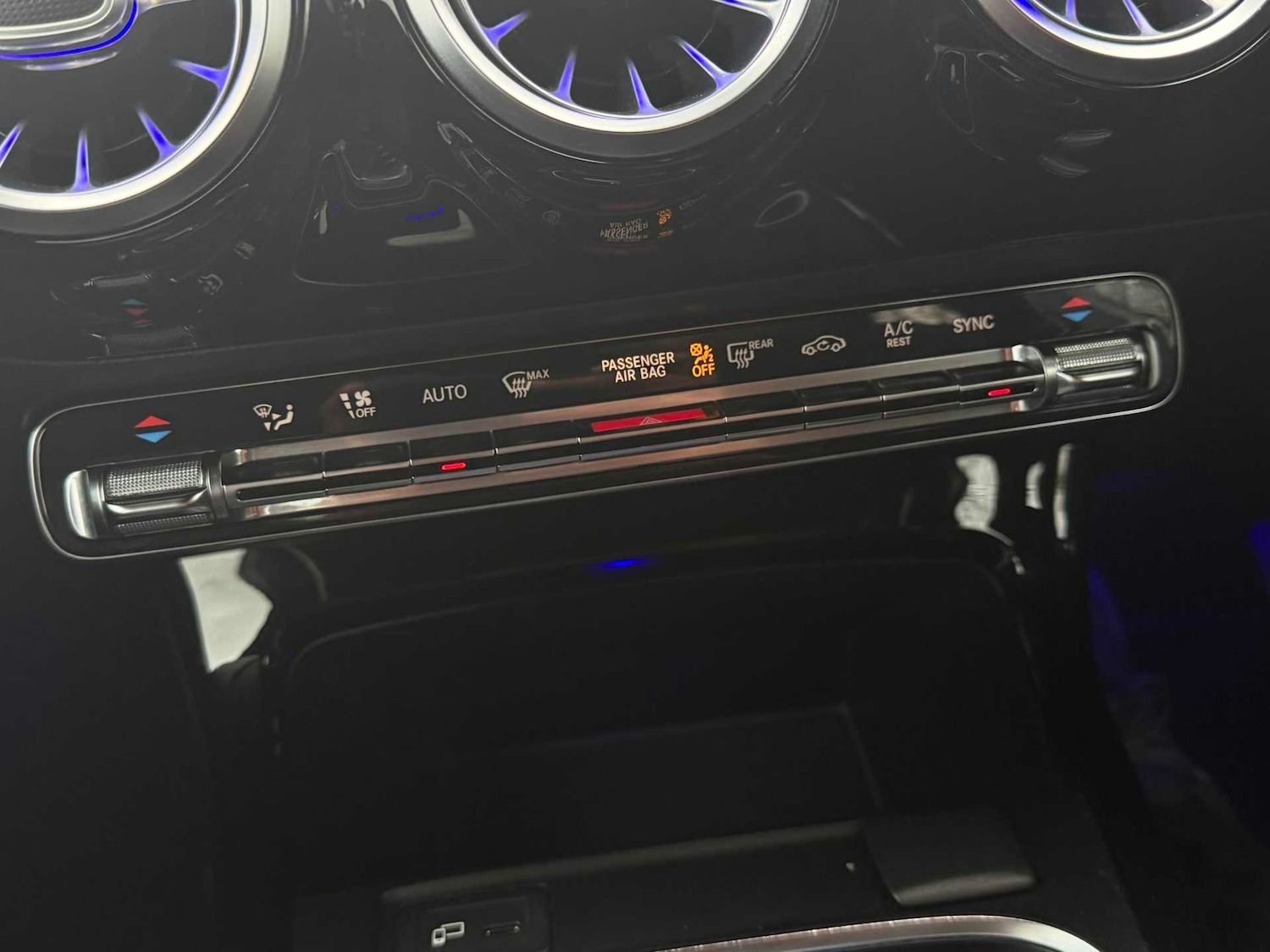 Used Mercedes-Benz A-Class 2019 for sale - 76488019: Photo 29