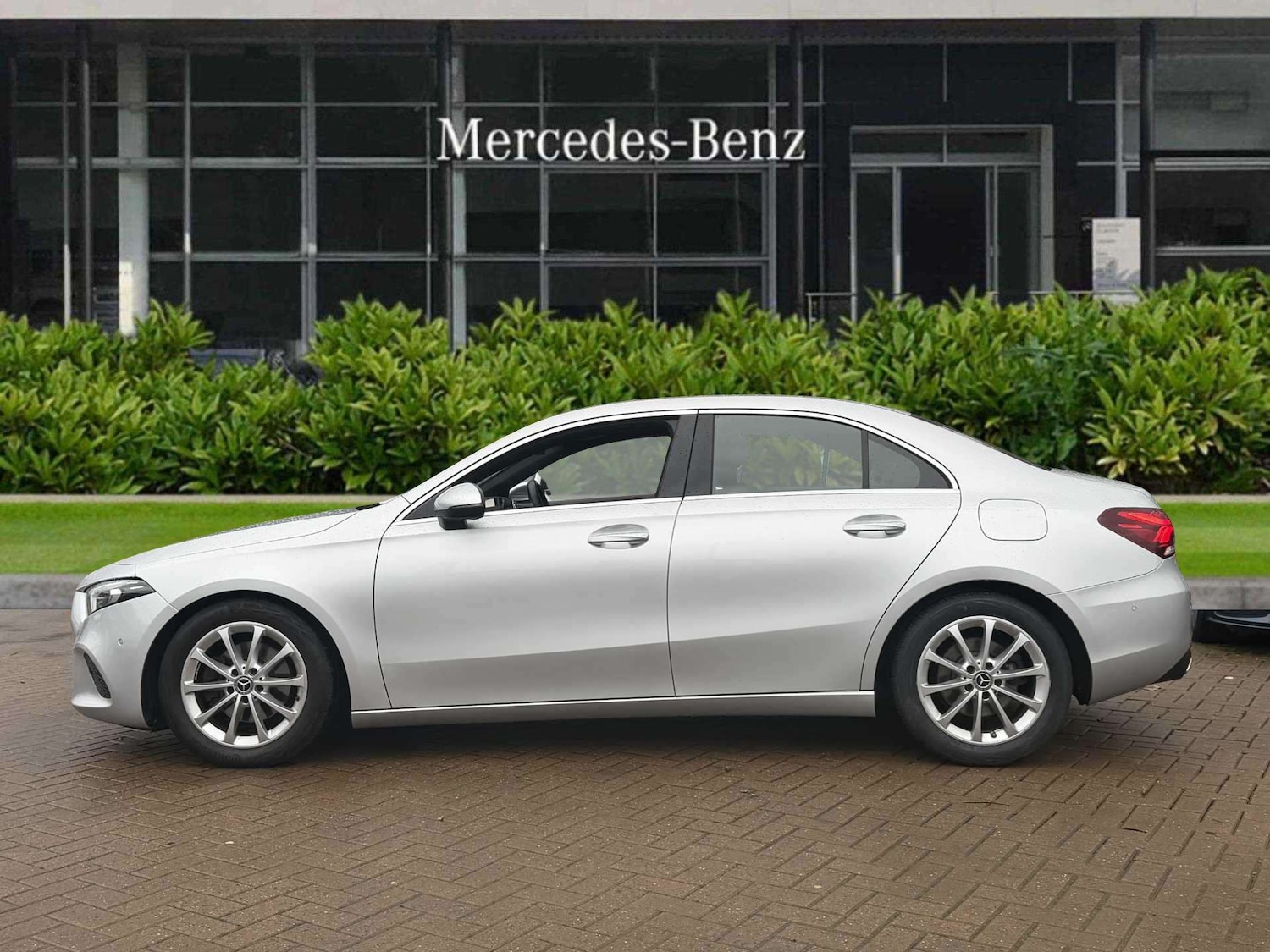 Used Mercedes-Benz A-Class 2019 for sale - 76488019: Photo 8