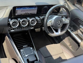 Used Mercedes-Benz GLA 2023 for sale - 78407349: Photo