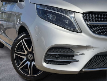 Used Mercedes-Benz V-Class 2023 for sale - 77914153: Photo