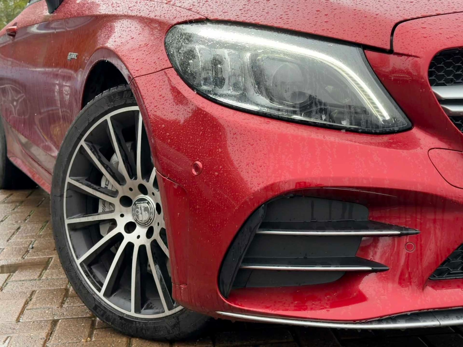 Used Mercedes-Benz C Class 2019 for sale - 76553232: Photo 3