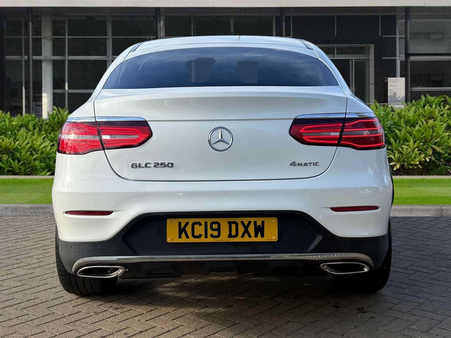 Used Mercedes-Benz GLC 2019 for sale - 76113315: Photo 10
