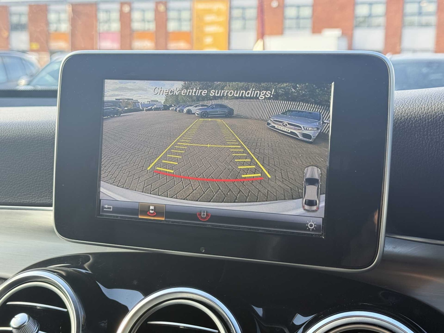 Used Mercedes-Benz GLC 2019 for sale - 76113315: Photo 25