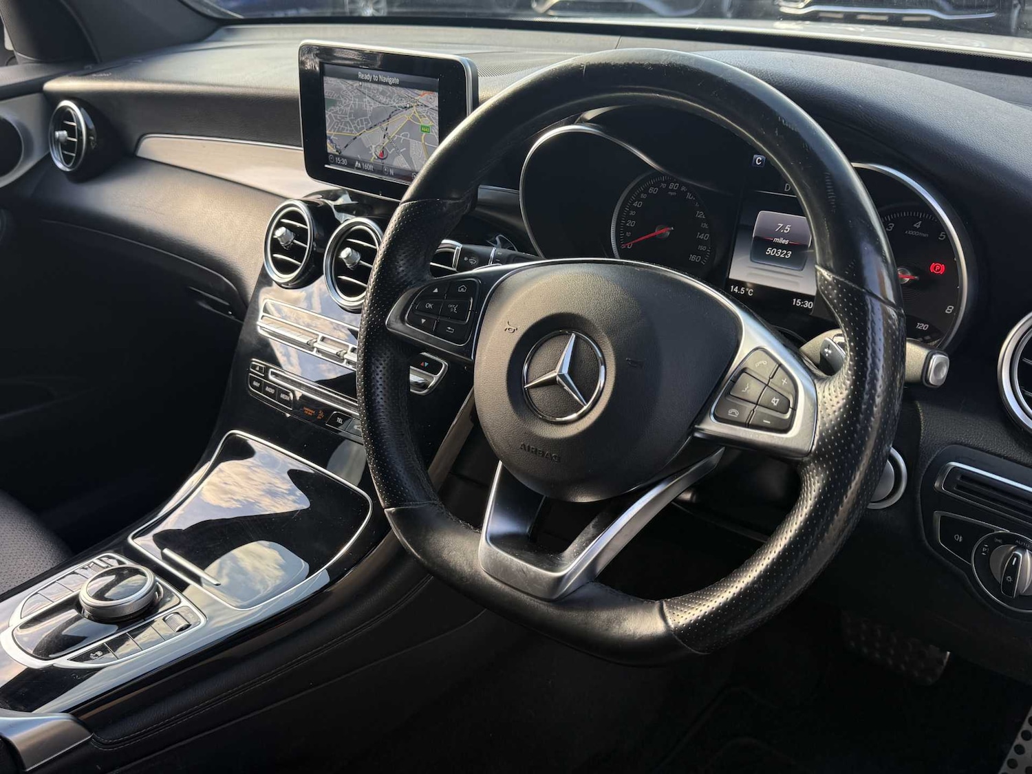 Used Mercedes-Benz GLC 2019 for sale - 76113315: Photo 4