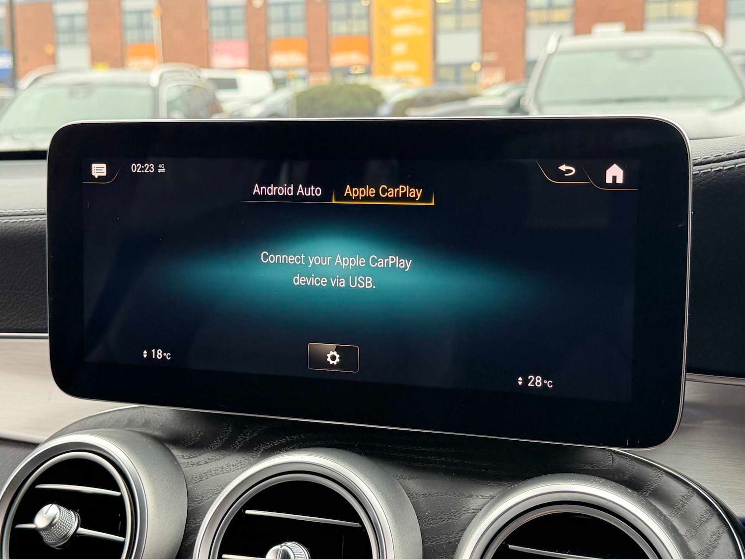 Used Mercedes-Benz GLC 2022 for sale - 77206406: Photo 28