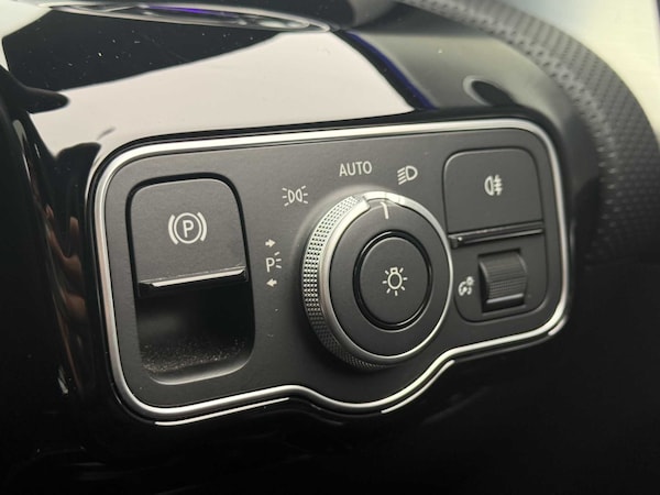 Used Mercedes-Benz CLA 2023 for sale - 76170078: Photo 33