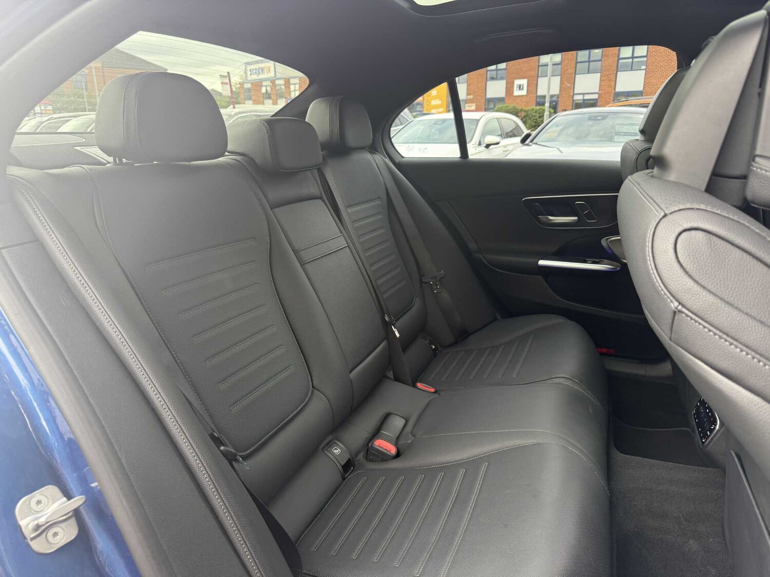 Used Mercedes-Benz C Class 2024 for sale - 75993723: Photo 34