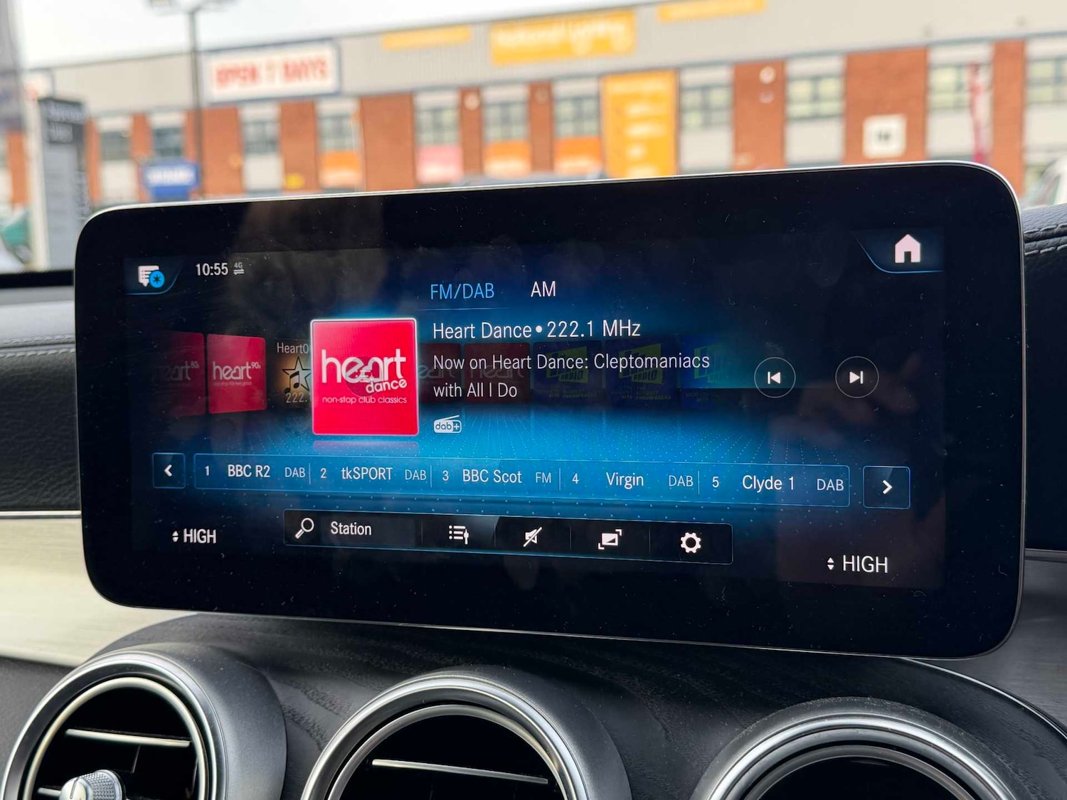 Used Mercedes-Benz GLC 2021 for sale - 77112242: Photo 24