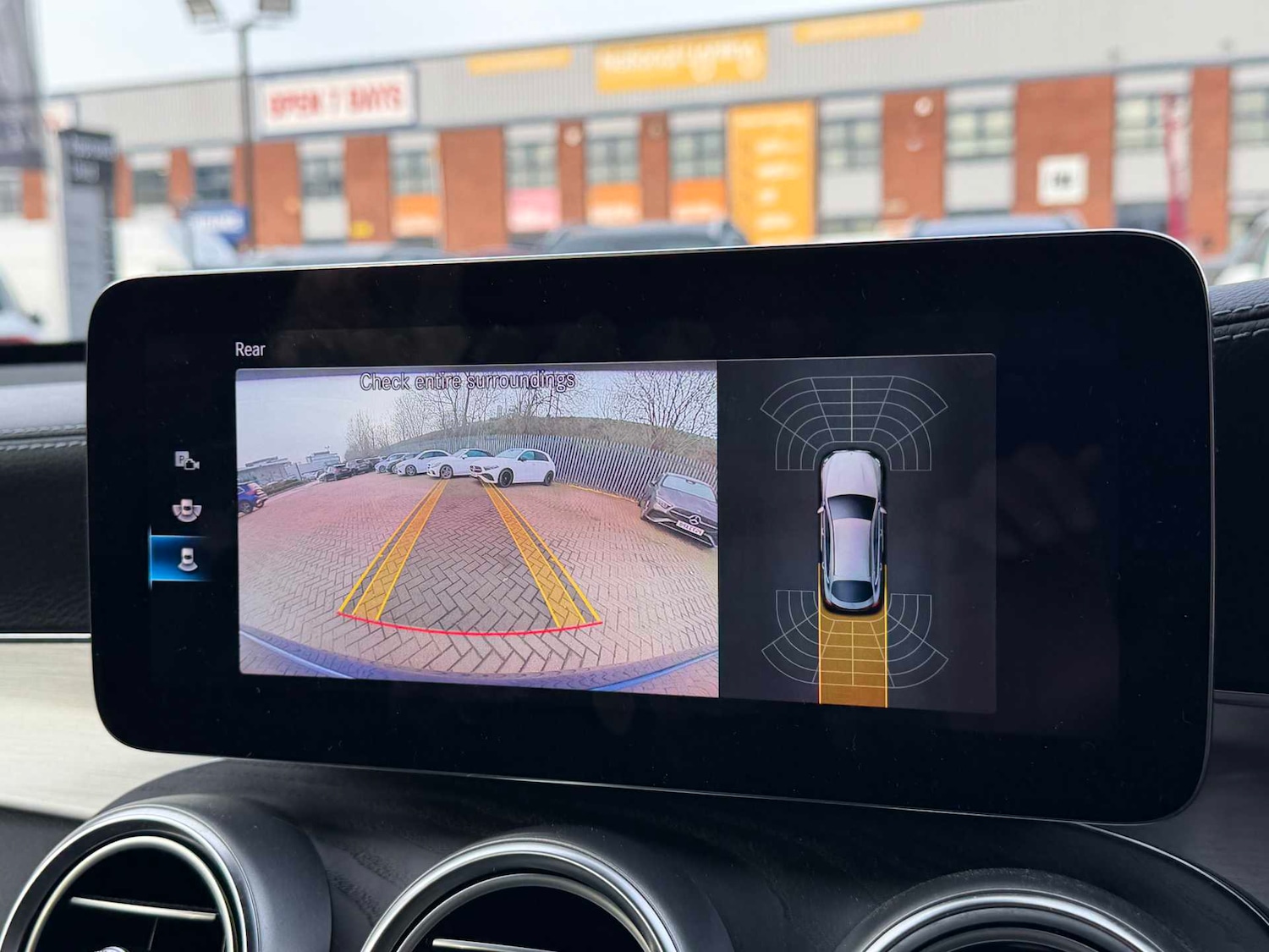 Used Mercedes-Benz GLC 2021 for sale - 77112242: Photo 27