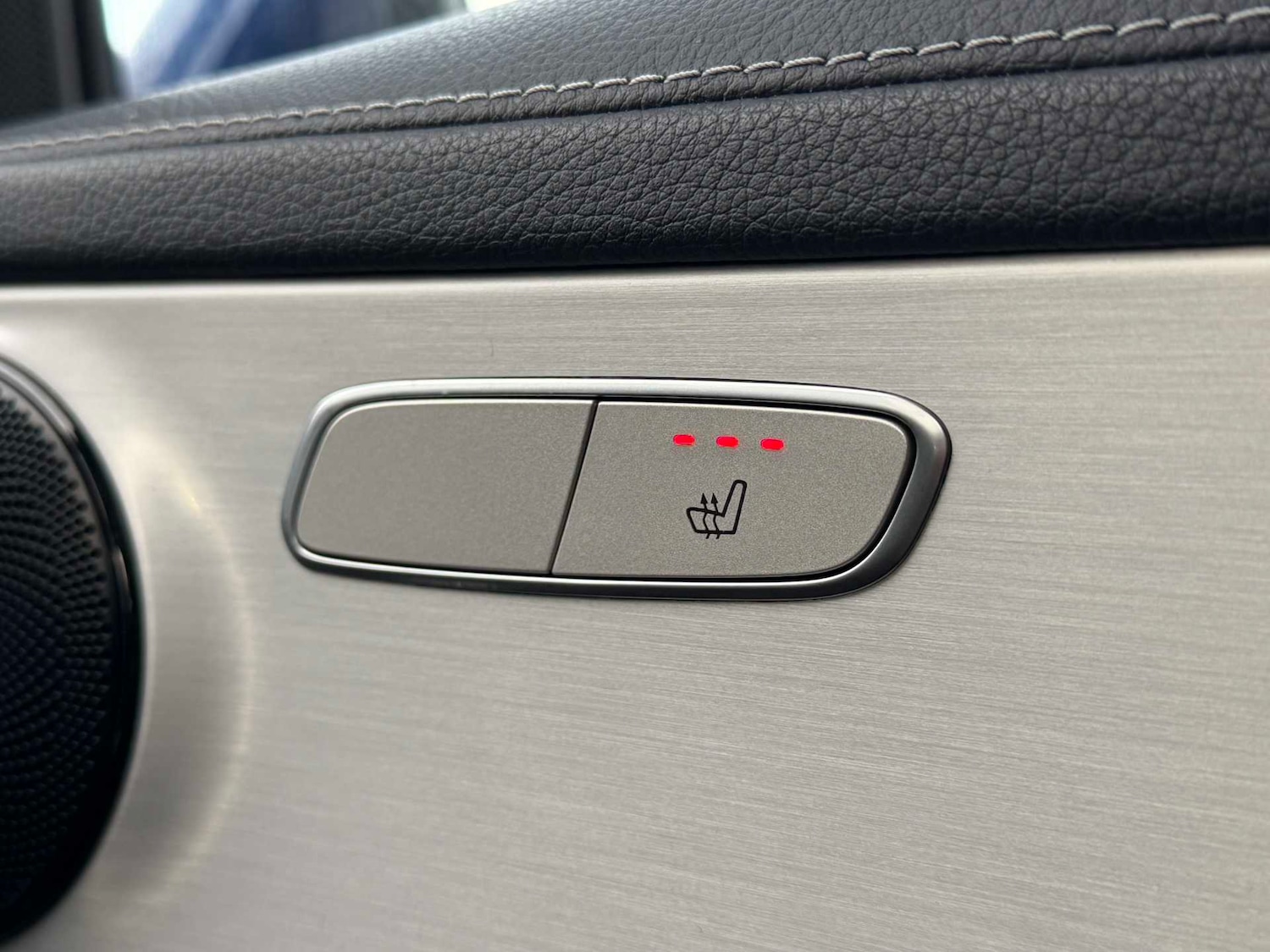 Used Mercedes-Benz GLC 2021 for sale - 77112242: Photo 31