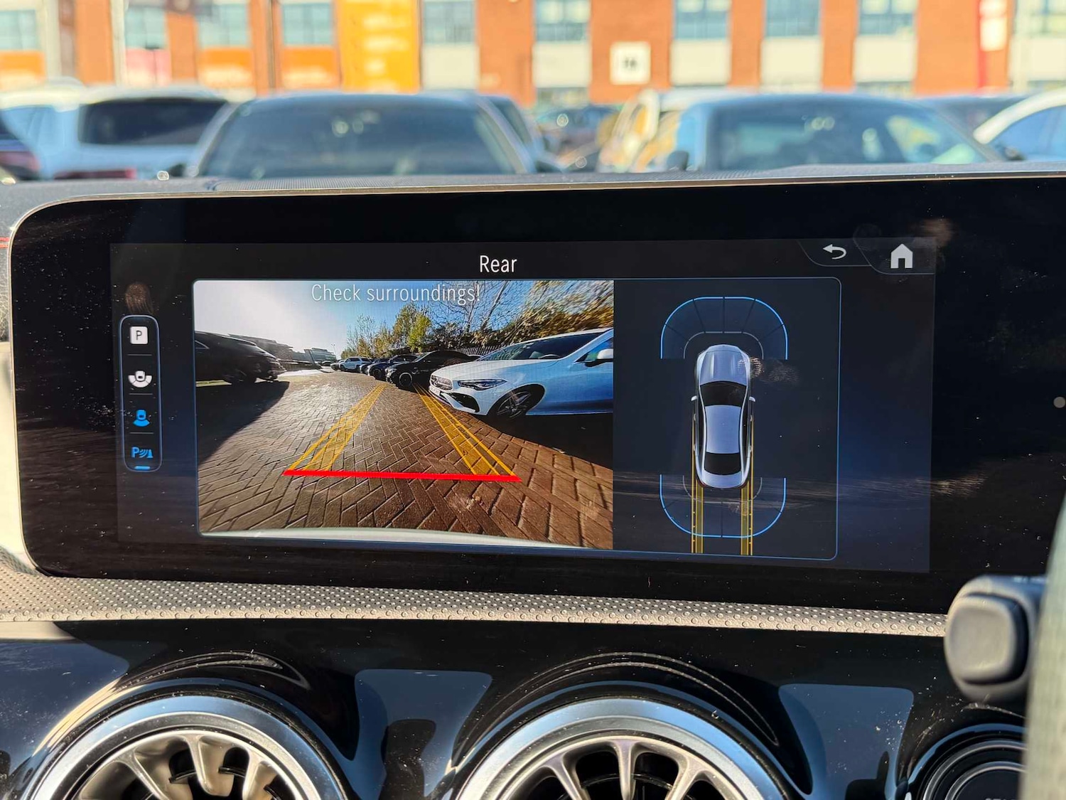 Used Mercedes-Benz CLA 2024 for sale - 76661887: Photo 28