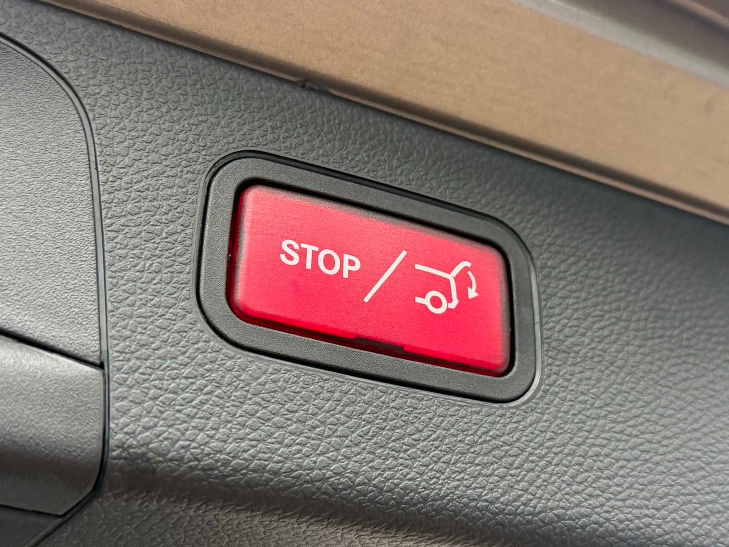 Used Mercedes-Benz GLC 2019 for sale - 76564567: Photo 12