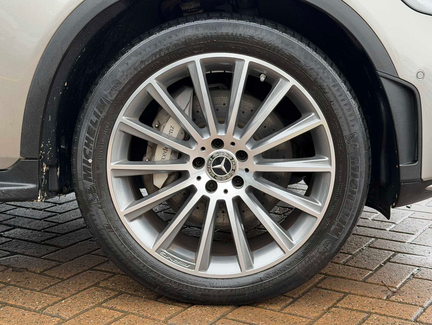 Used Mercedes-Benz GLC 2019 for sale - 76564567: Photo 15